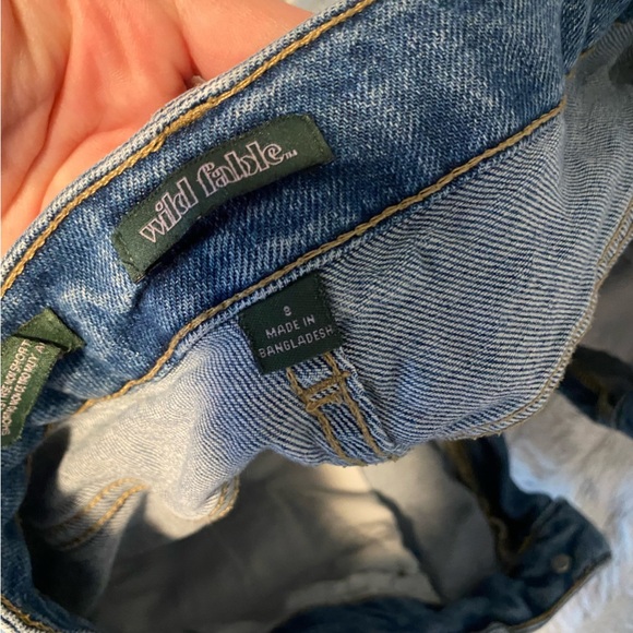 Distressed jean shorts - Picture 3 of 3